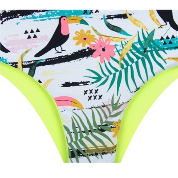 NWT reversible bikini bottom size xs - Picture 7 of 8